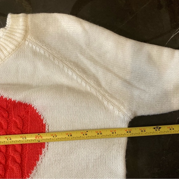Women’s Cozy Cream Sweater with Red Heart Design Size XL Valentine, Preppy - Picture 7 of 9